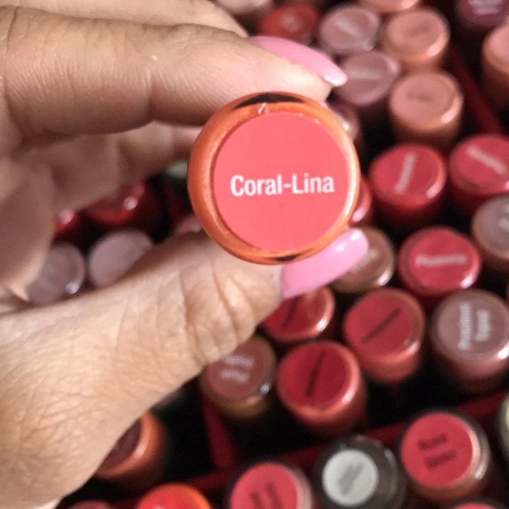 LipSense - CoralLina